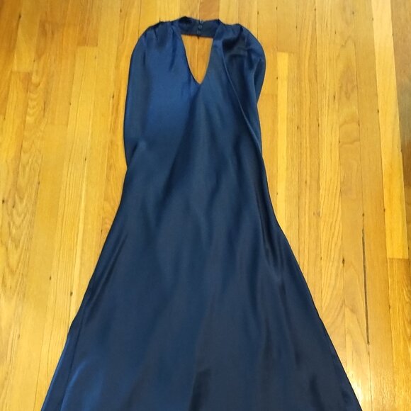 NWT Quince Navy 100% Washable Silk Twist Halter Midi Dress Medium - Picture 1 of 8
